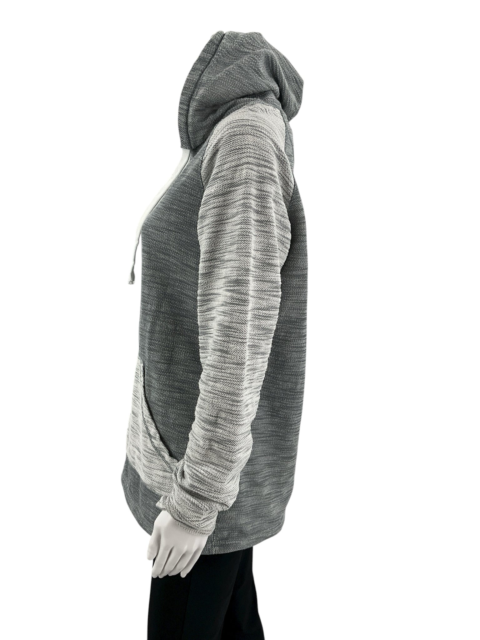 Free Planet Gray Hoodie Pre-Owned Ladies Top - Size Medium
