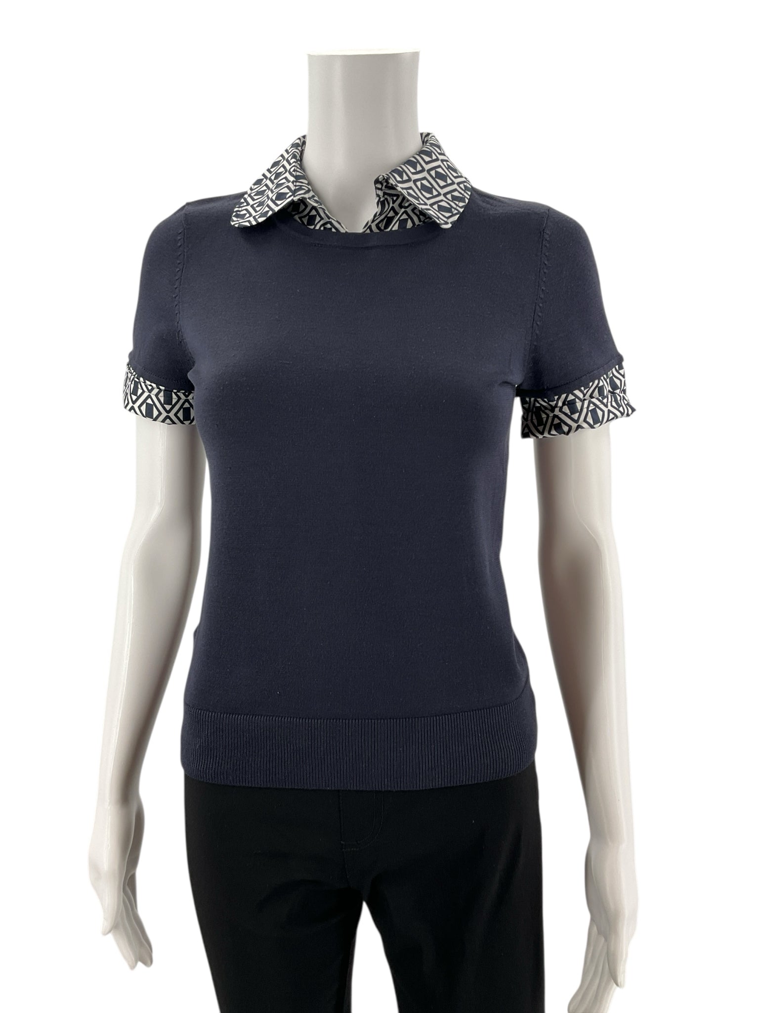 Ann Taylor Navy/White Print Pre-Owned Ladies New with Tags Top - Size XS Petite