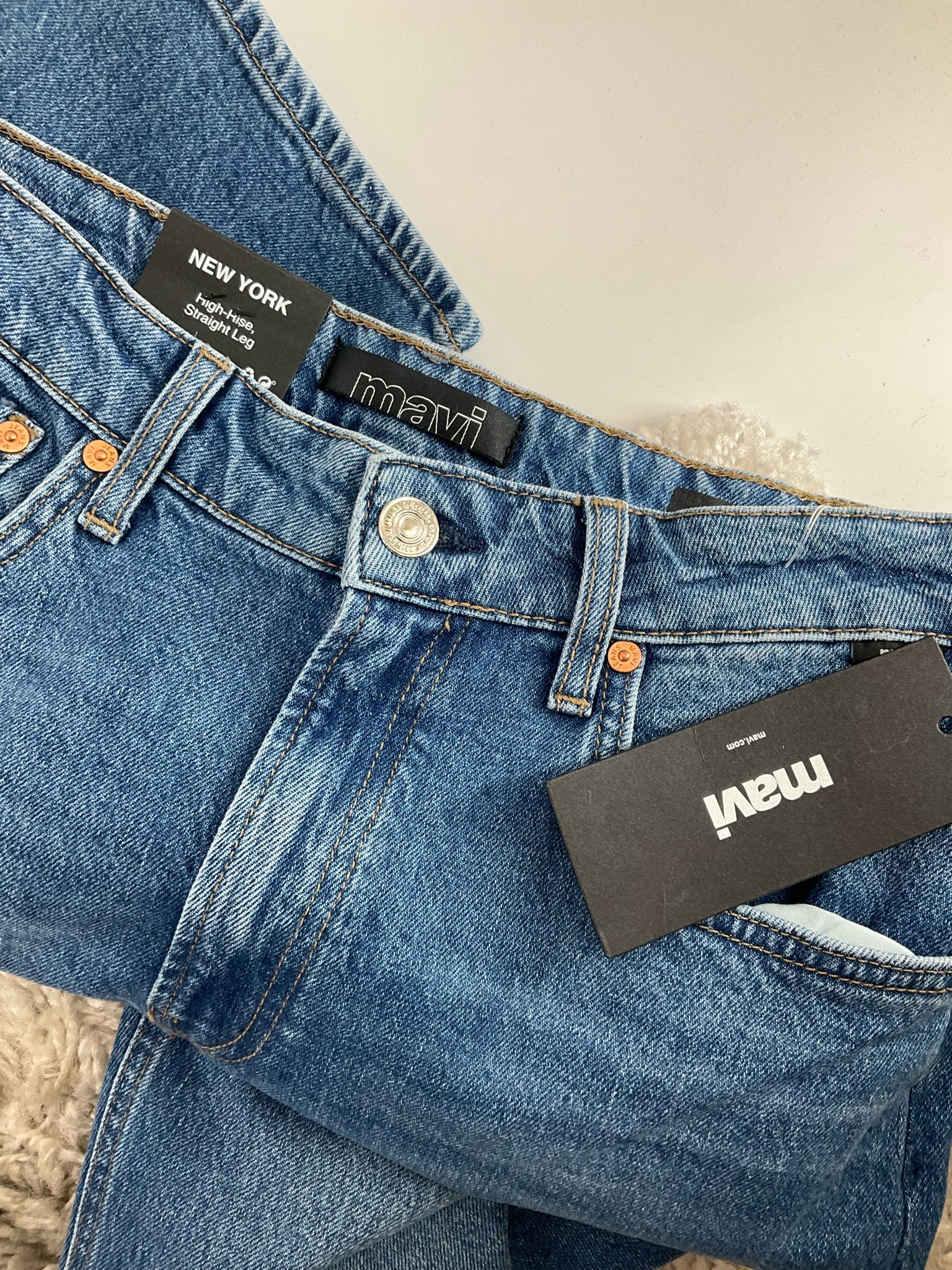 Mavi - Blue Solid New With Tags Pre-Owned Ladies Jeans - Size 4