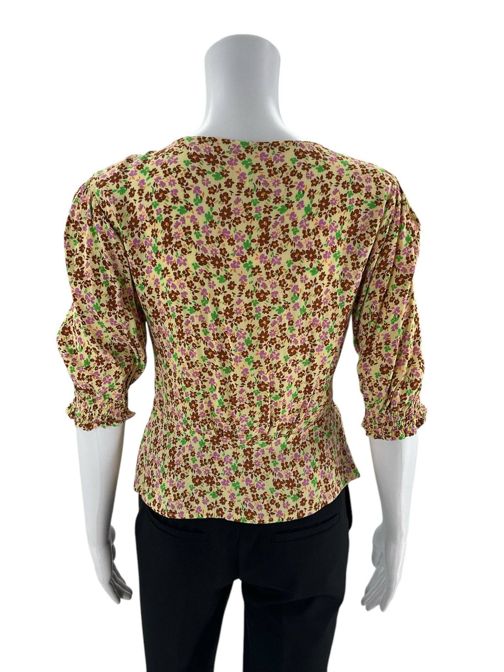 MNG Top Size Medium - Margaret’s Fine Consignment