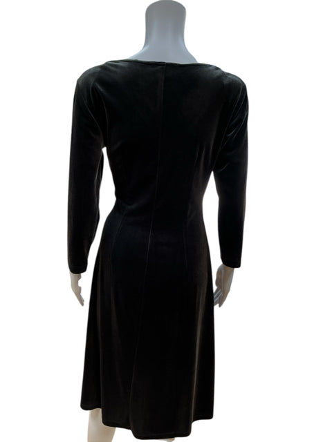Back view of Connected Apparel gray velour pre-owned dress, size 8, featuring a smooth finish and elegant silhouette.