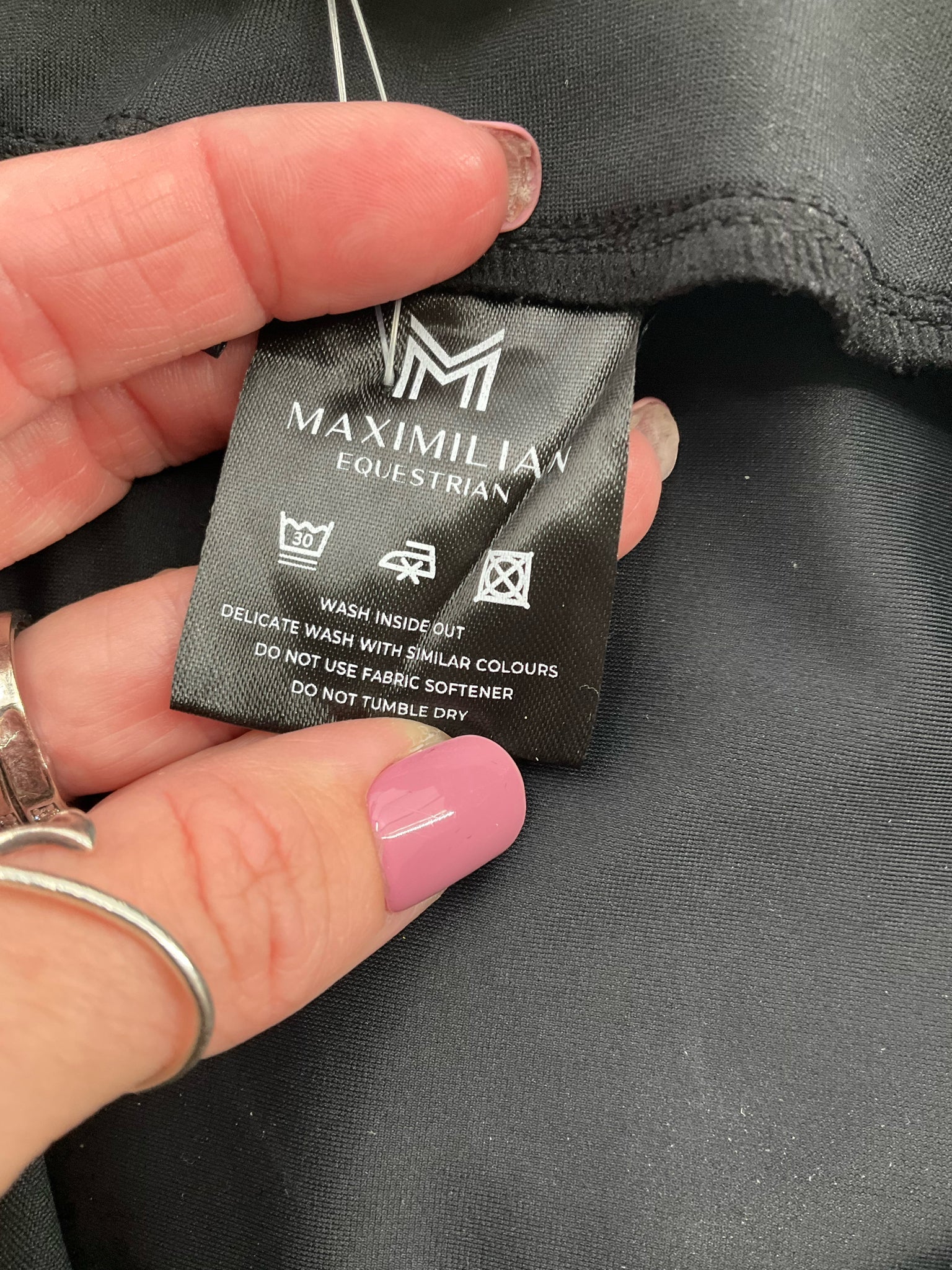 Maximilian Black Solid Pre-Owned Ladies New With Tags Jacket -  Size Large