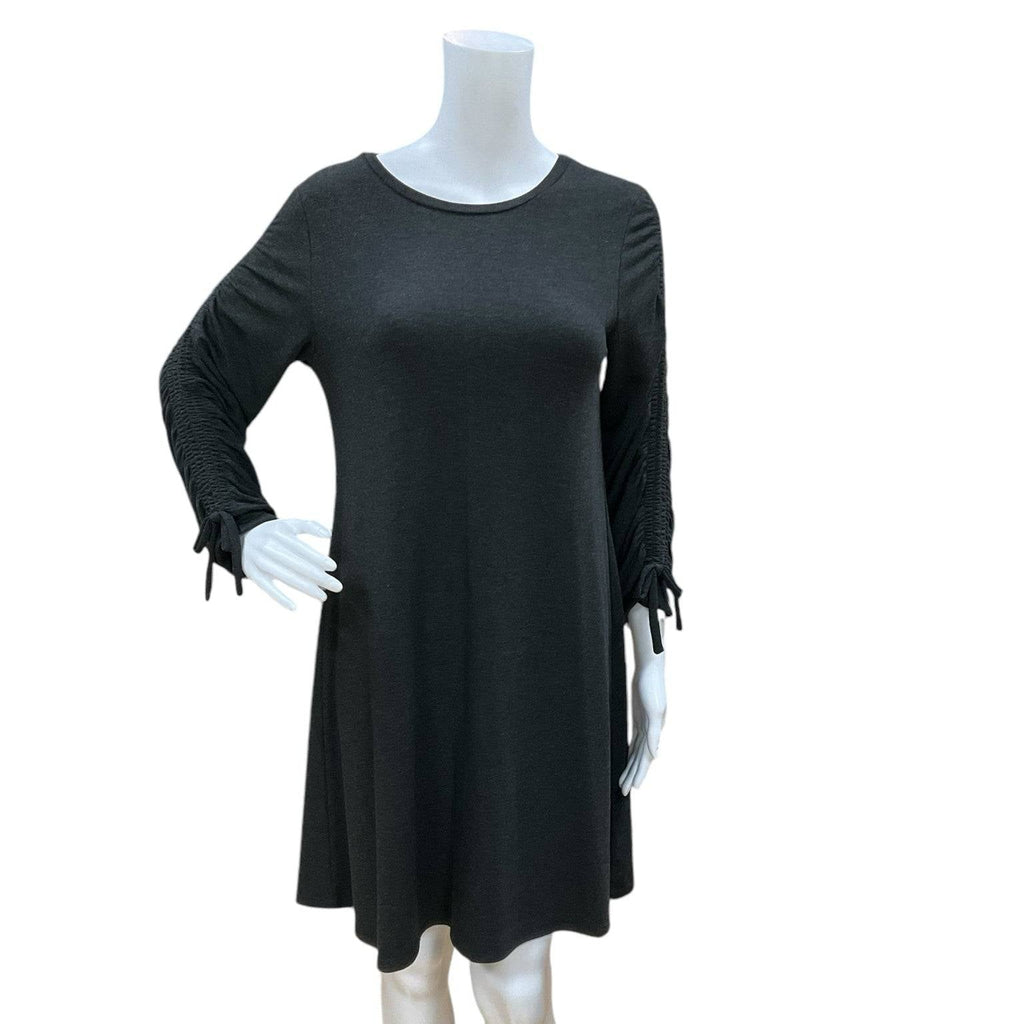 Cupio Charcoal Heathered Dress Size S displayed on mannequin, featuring ruched sleeves and soft stretch fabric, sold by Margaret’s Fine Consignments.