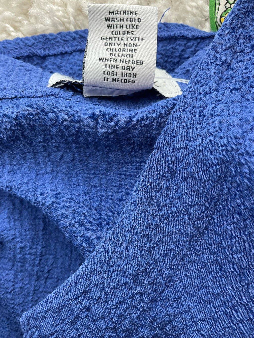 Peck & Peck - Blue Textured Pre-Owned Ladies Casual Top - Size Small