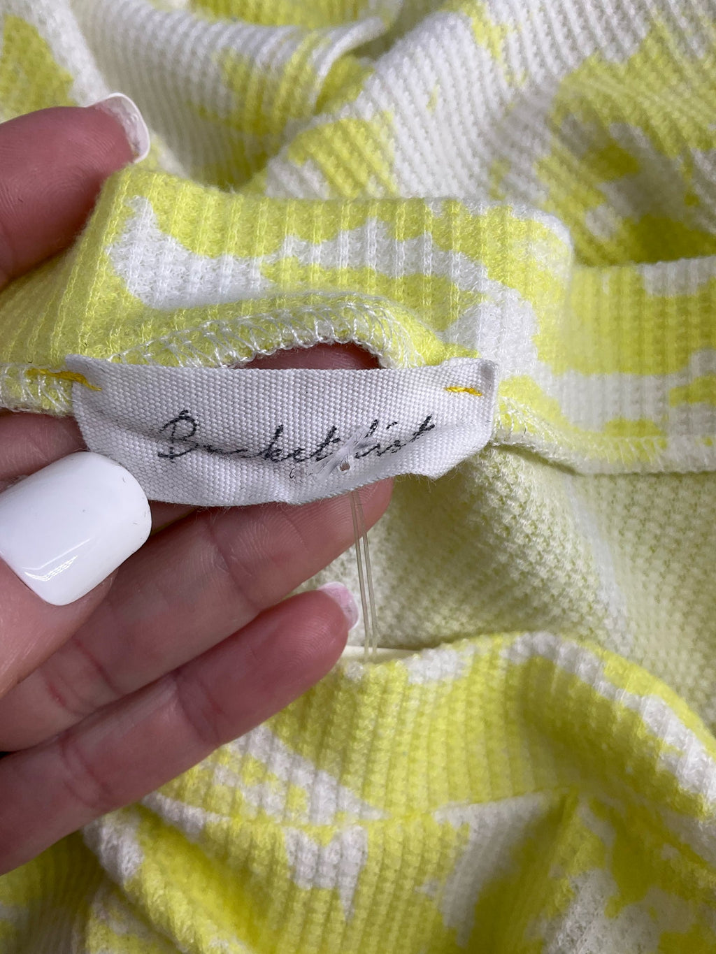 Bucket List - Yellow/White Waffle Tiedye Pre-Owned Ladies Top - Size Small