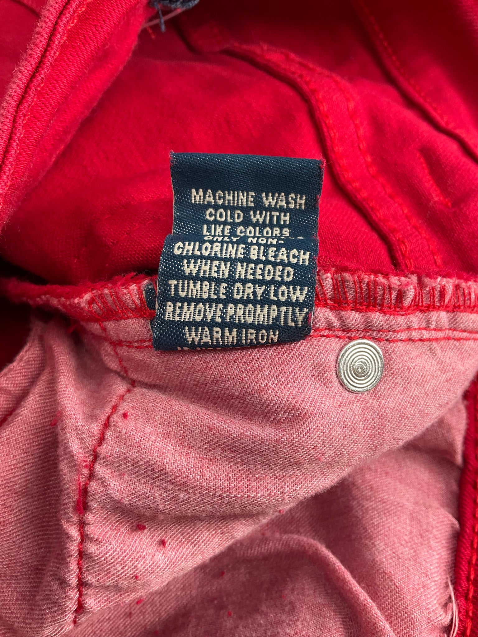 Reba - Red Solid Pre-Owned New With Tags Pants - Size 8