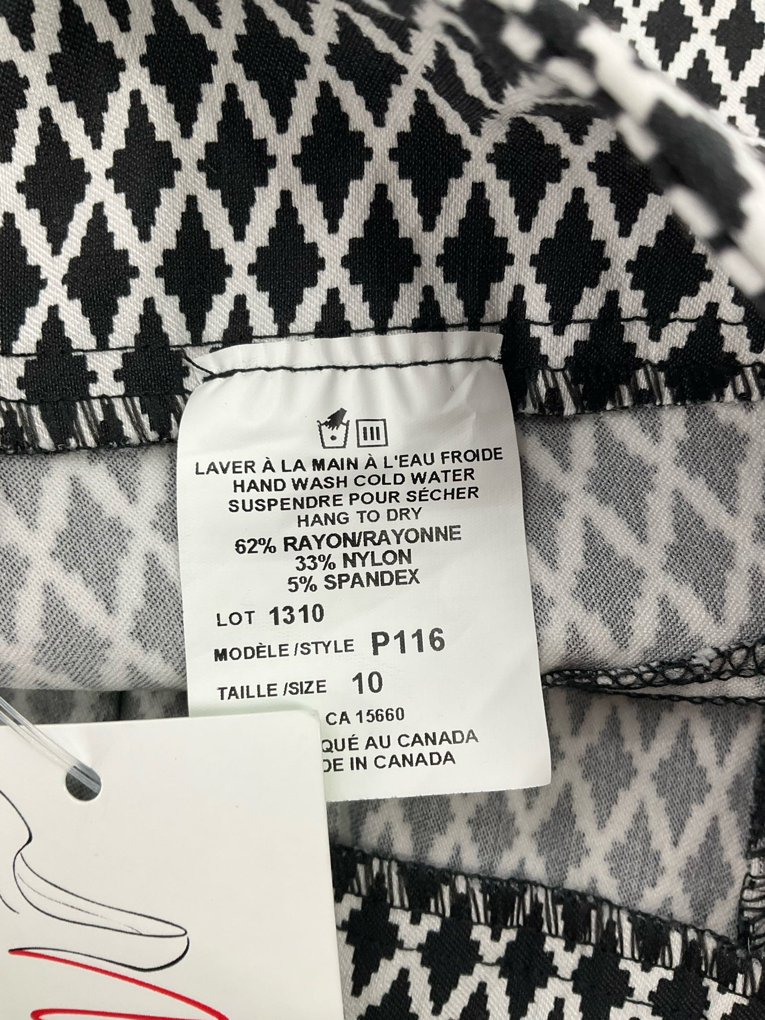 Bcnl Design Black/White Diamond Shorts -  Size 10