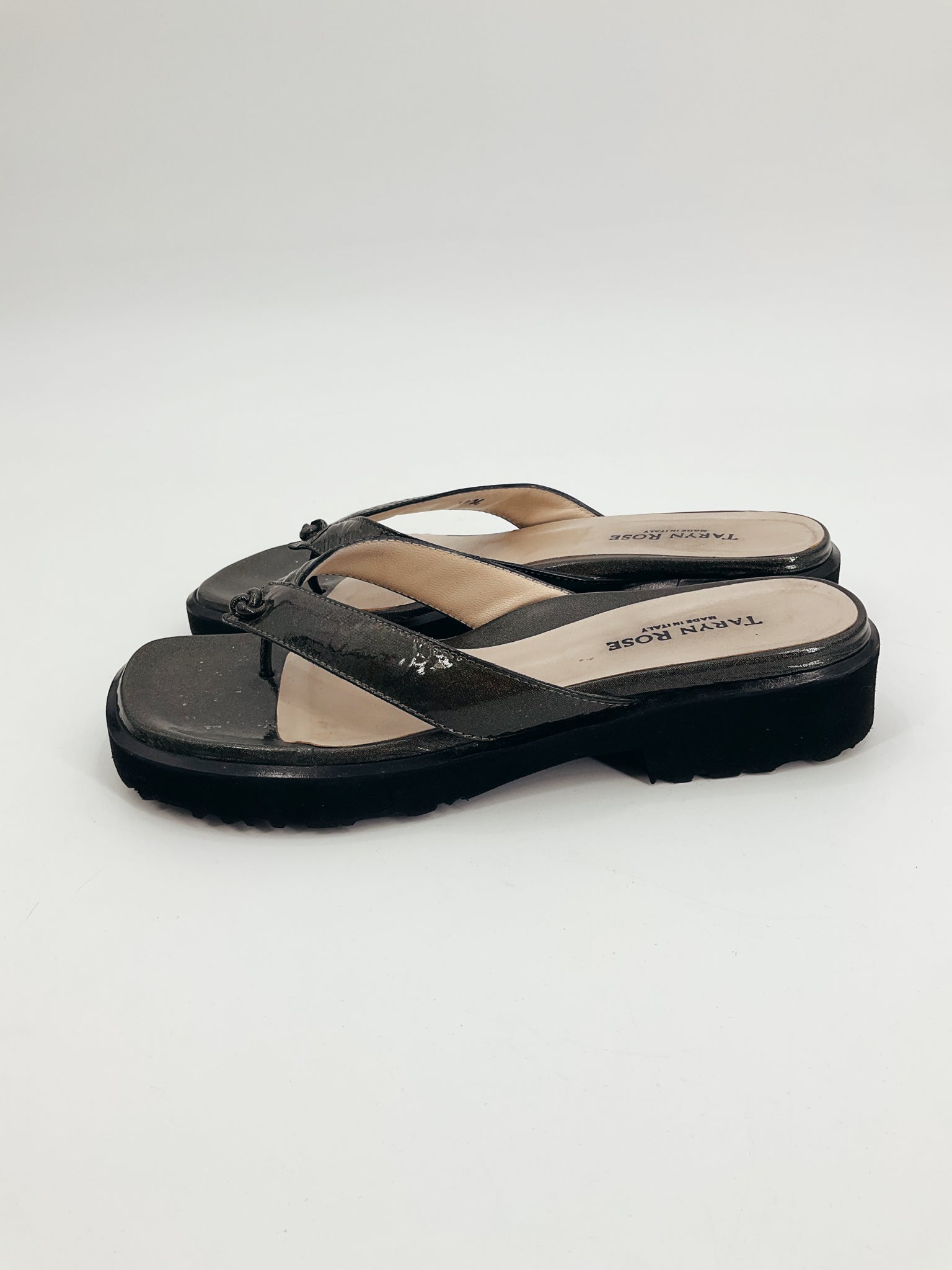 Taryn Rose Olive Shimmer Pre-Owned Ladies Sandals - Size 8.5