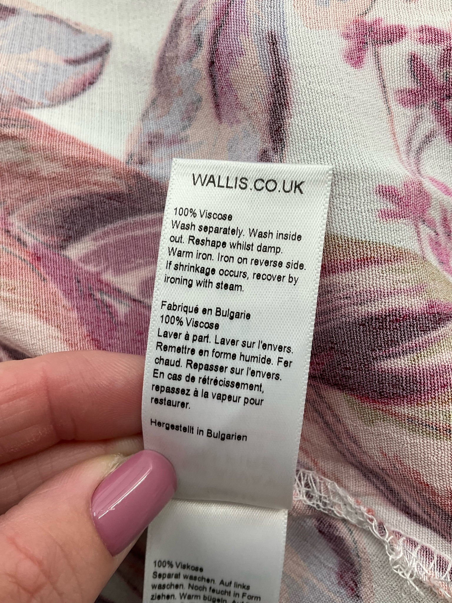 Wallis Burgandy/Multi Floral Pre-Owned Ladies New with Tags Dress - Size 8