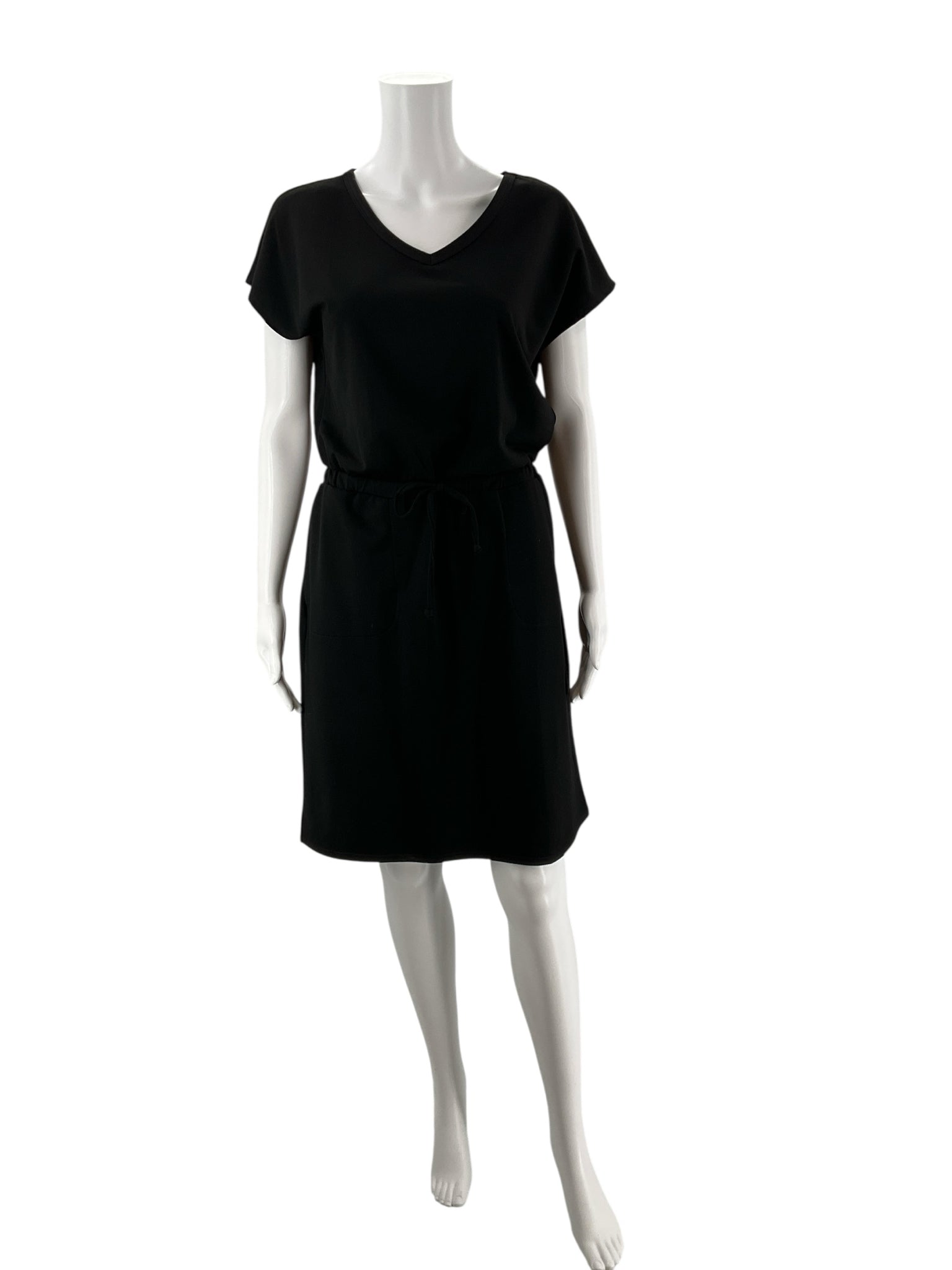 32 Degrees Black Solid Pre-Owned Ladies New with Tags Dress - Size Small