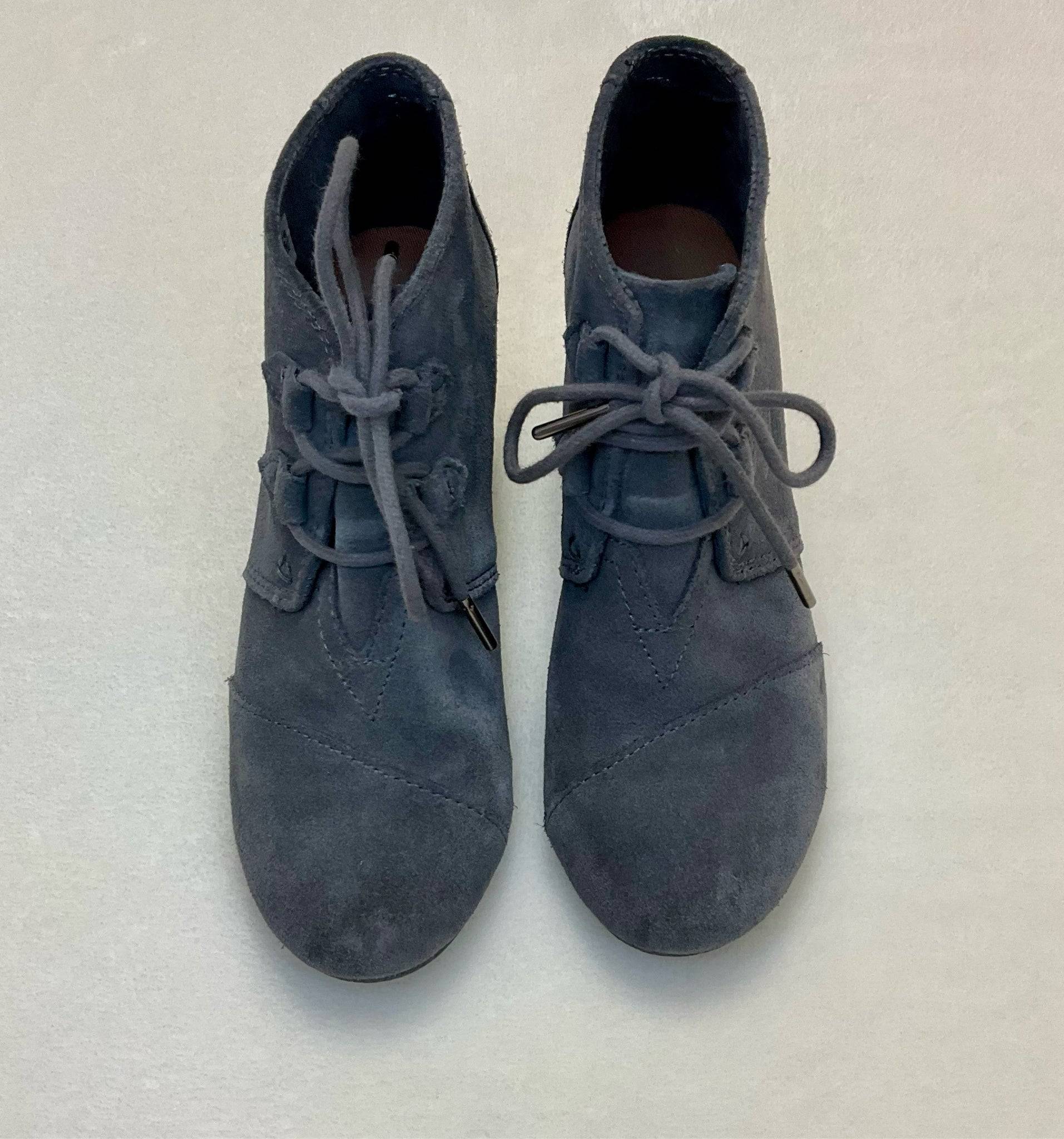 Toms Gray Suede Pre-Owned Ladies Booties - Size 6.5 - Margaret’s Fine Consignment