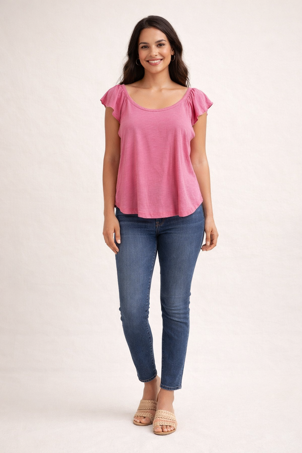 LOFT pink solid pre-owned casual top, size small, featuring a classic t-shirt design suitable for everyday wear.