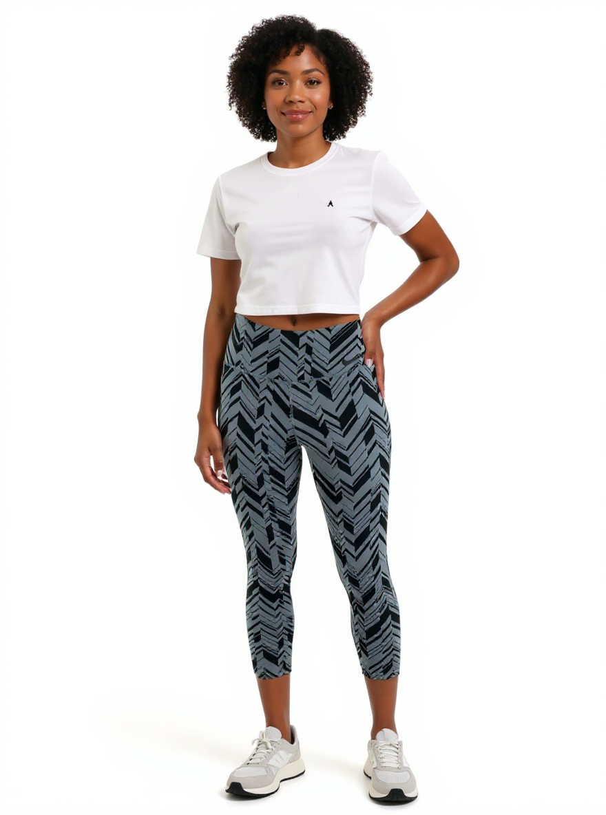 Nike Blue/Navy Print Pre-Owned Ladies Pants -  Size Small