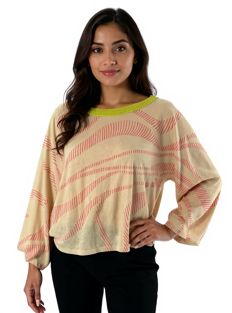 Pre-owned Bucket List ladies' top in tan/pink print, featuring dolman sleeves and a relaxed boxy fit. Size small.