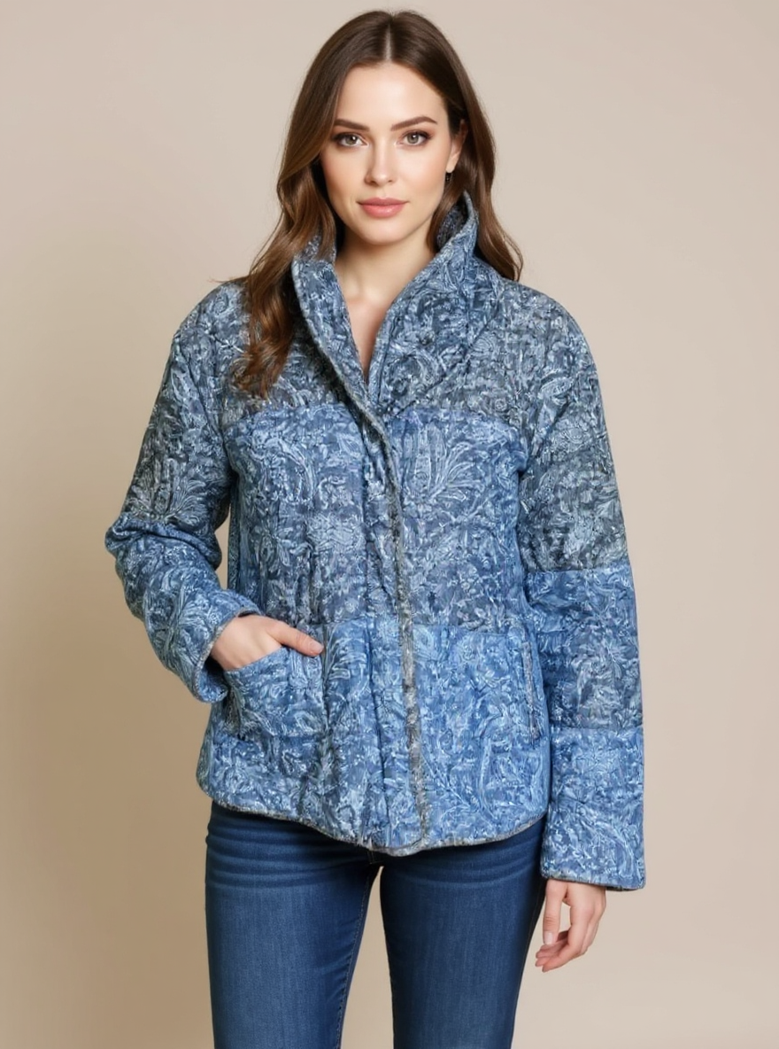 Anthropologie Blue Paisley Pre-Owned Ladies Coat - Size Large