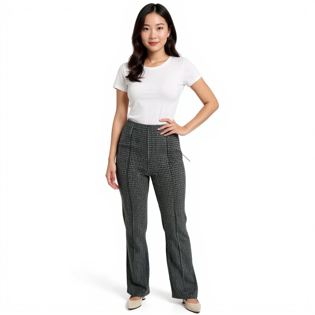 Lyssé Black/White Pre-Owned Ladies New with Tags Pants – Size Small
