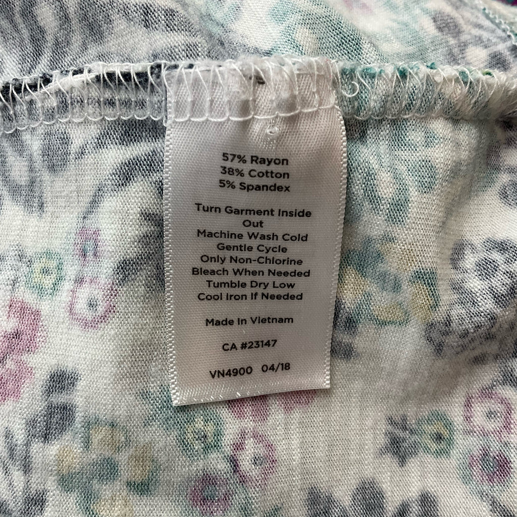 Talbots White/Multi Floral Pre-Owned Ladies Top - Size Large