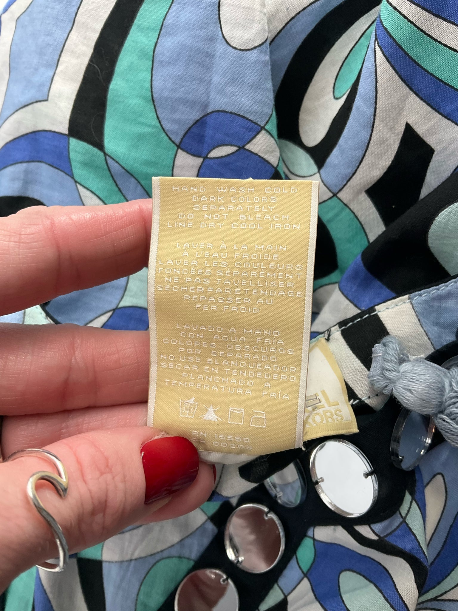 MK - White/Blue Floral Pre-Owned Ladies Casual Top - Size Medium