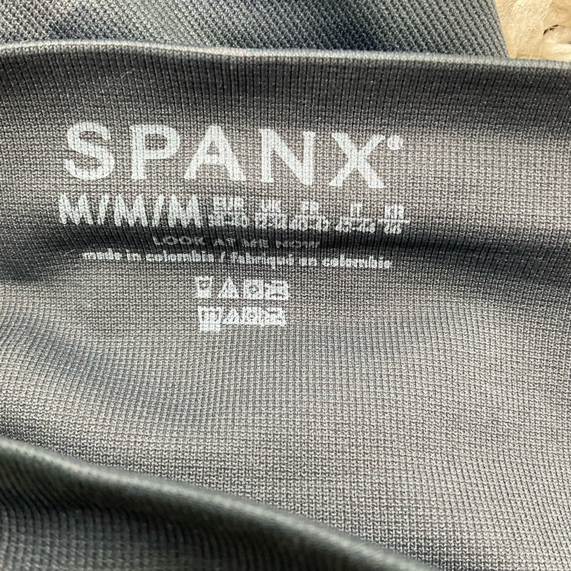 Spanx Black Camo Pre-Owned Ladies New With Tags Pants -  Size Medium