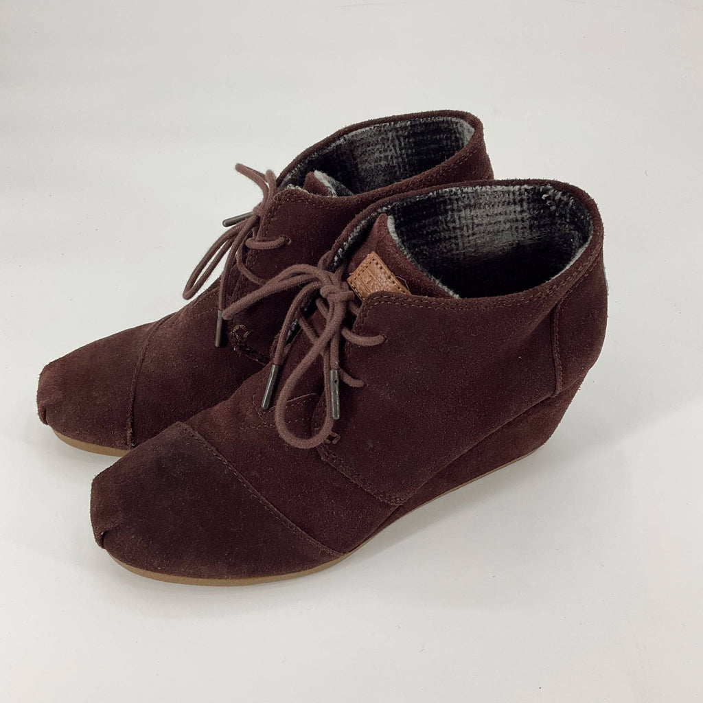 Toms Brown Suede Pre-Owned Ladies Wedge Booties - Size 9 - Margaret’s Fine Consignment