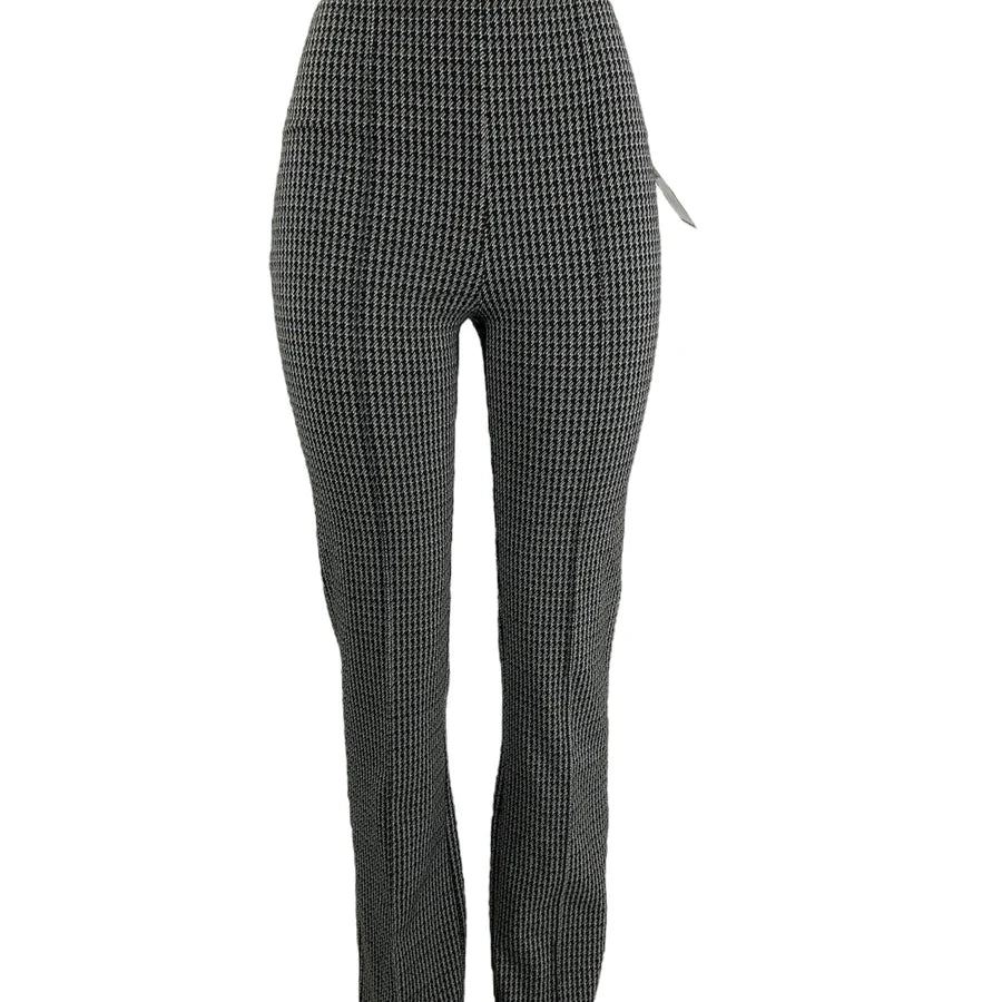 Lyssé Black/White Pre-Owned Ladies New with Tags Pants – Size Small