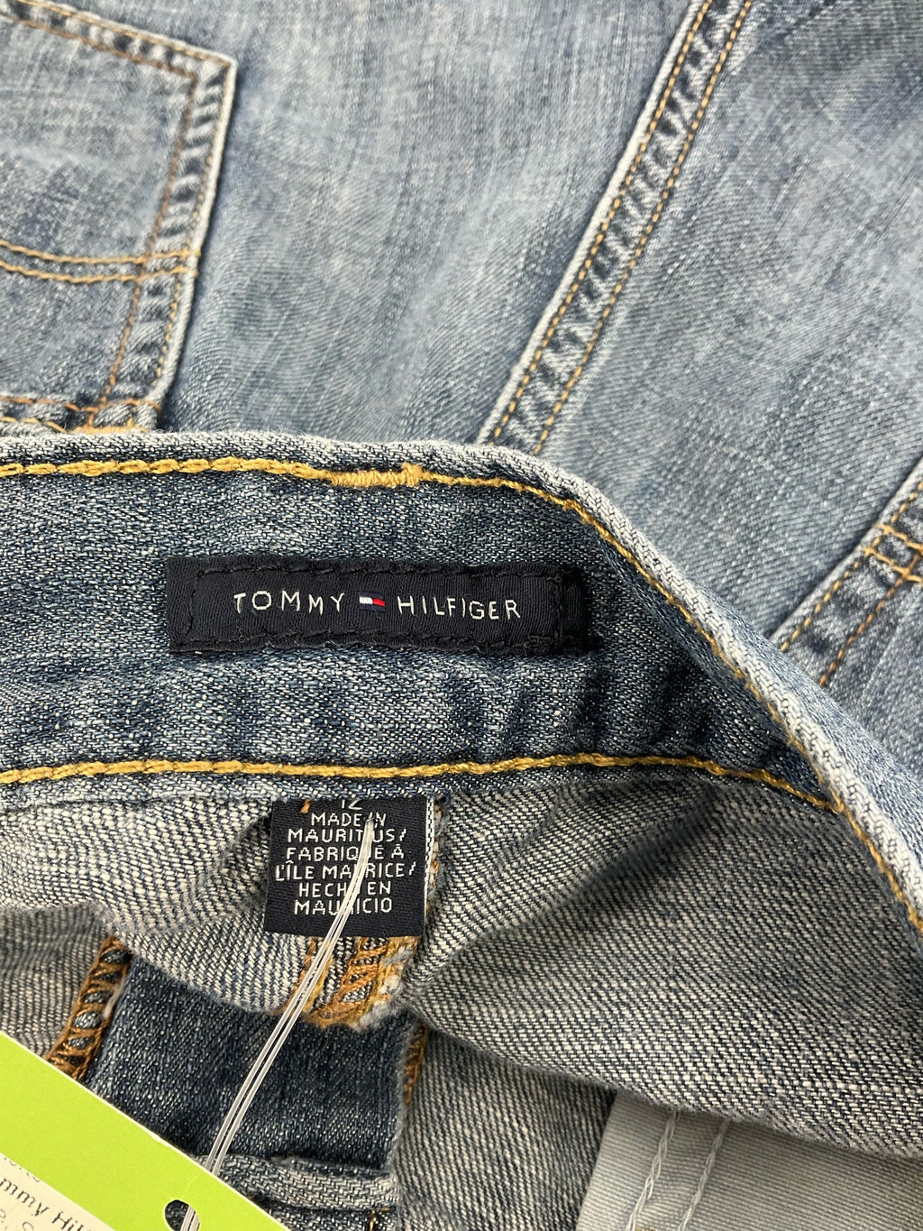 Tommy Hilfiger Blue Solid Pre-Owned Ladies Shorts - Size 12