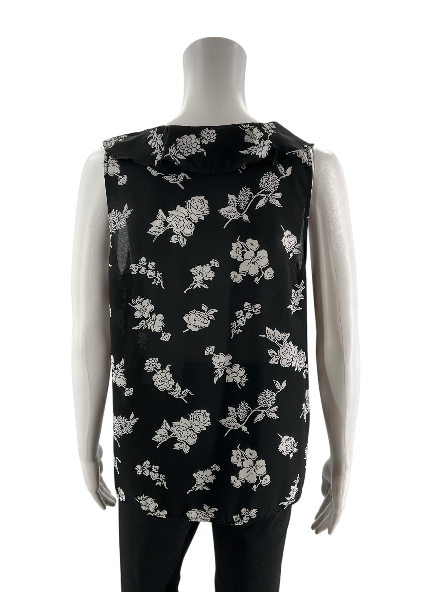 Loft Black/White Floral Pre-Owned Ladies Top - Size Medium Petite