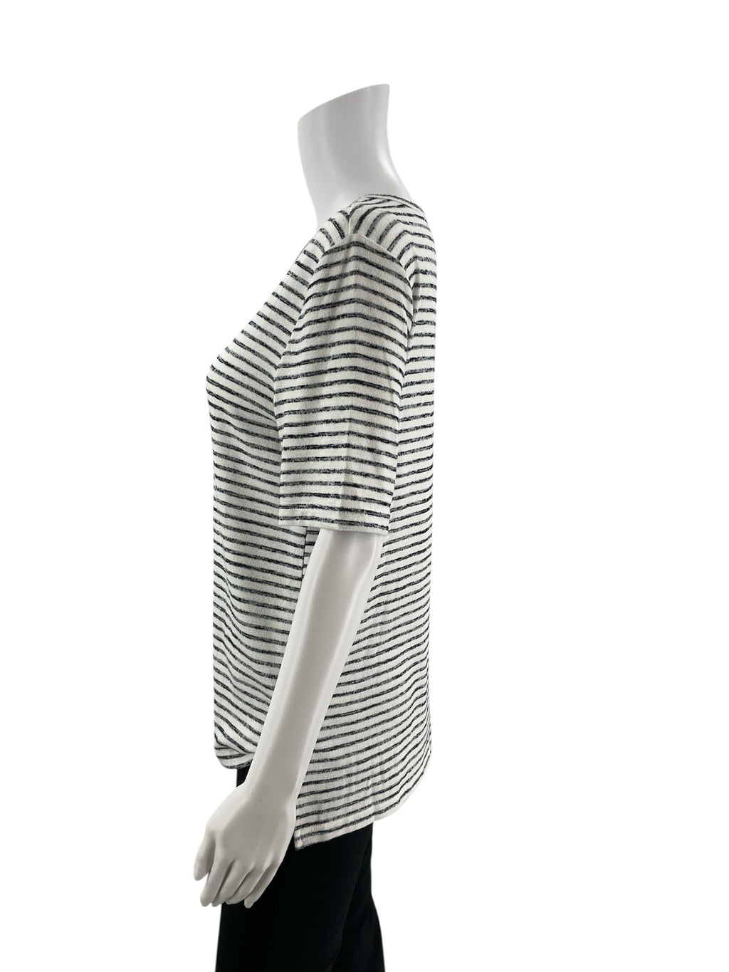 White and blue striped Banana Republic short sleeve tee in a boxy fit for women, size small, with a classic nautical style.