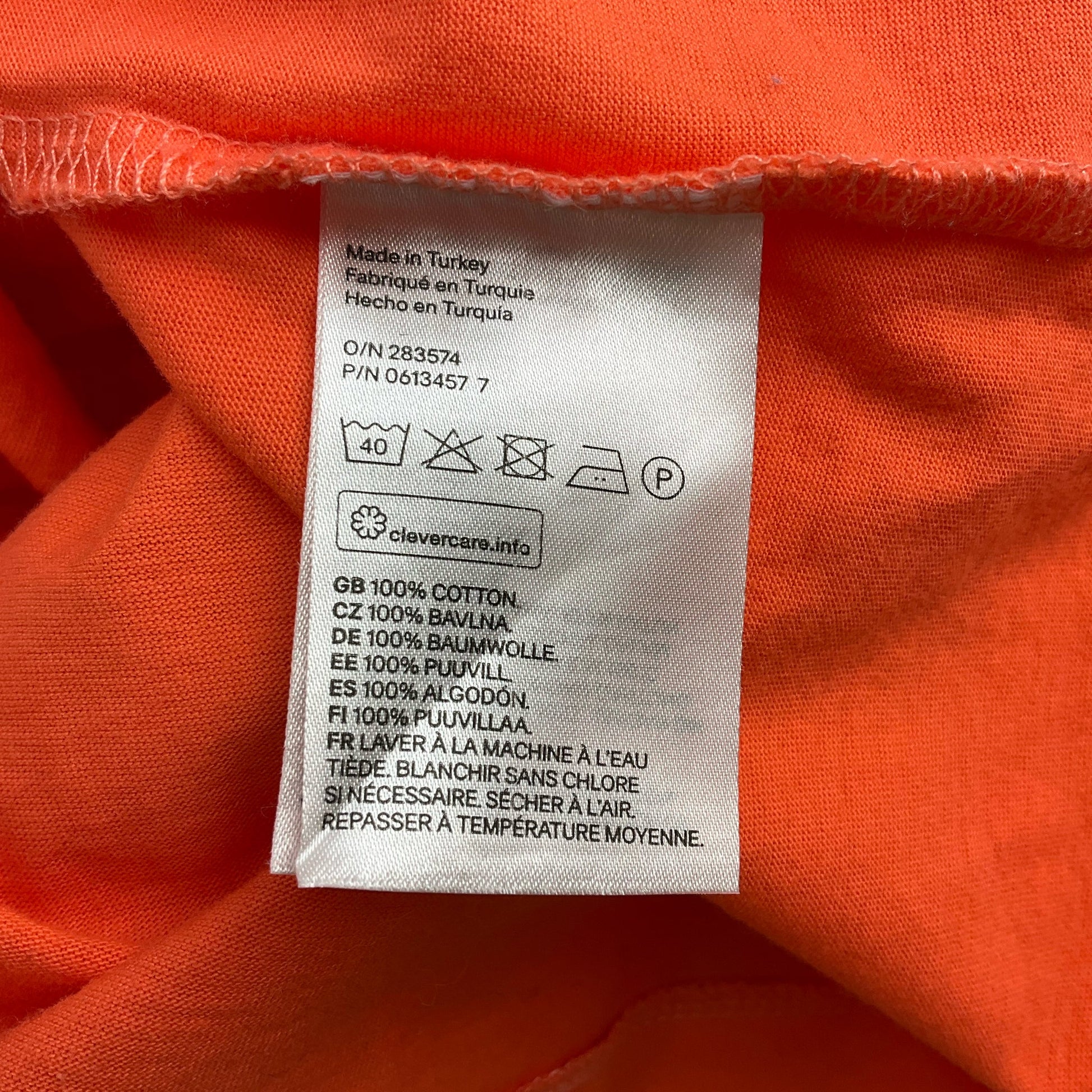 H&M Orange Solid Pre-Owned Ladies Top -  Size Large