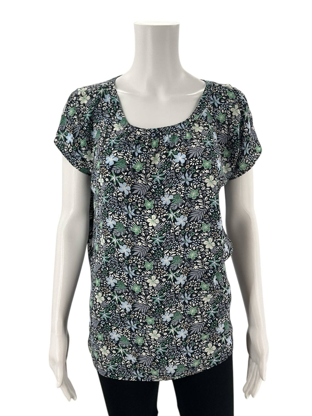 Loft Navy/Multi Floral Blouse - Size Small with short sleeves and scoop neckline, gently used and perfect for casual or office wear.