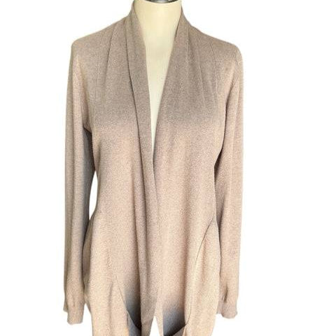 No Brand Shrug Size XL in taupe with open front design, available at Margaret’s Fine Consignments. Ideal for layering in casual outfits.