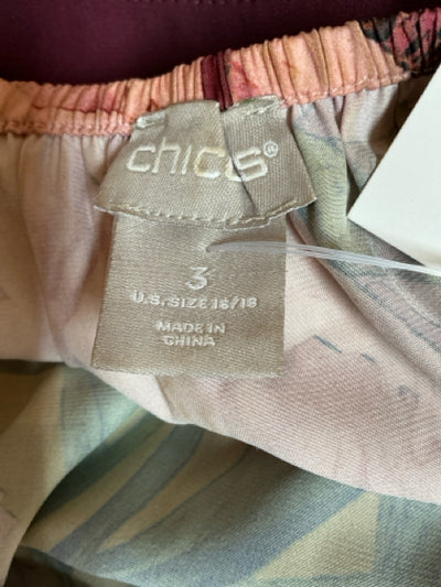 Chico's Green/Pink Floral Pre-Owned Ladies Top - Size XL