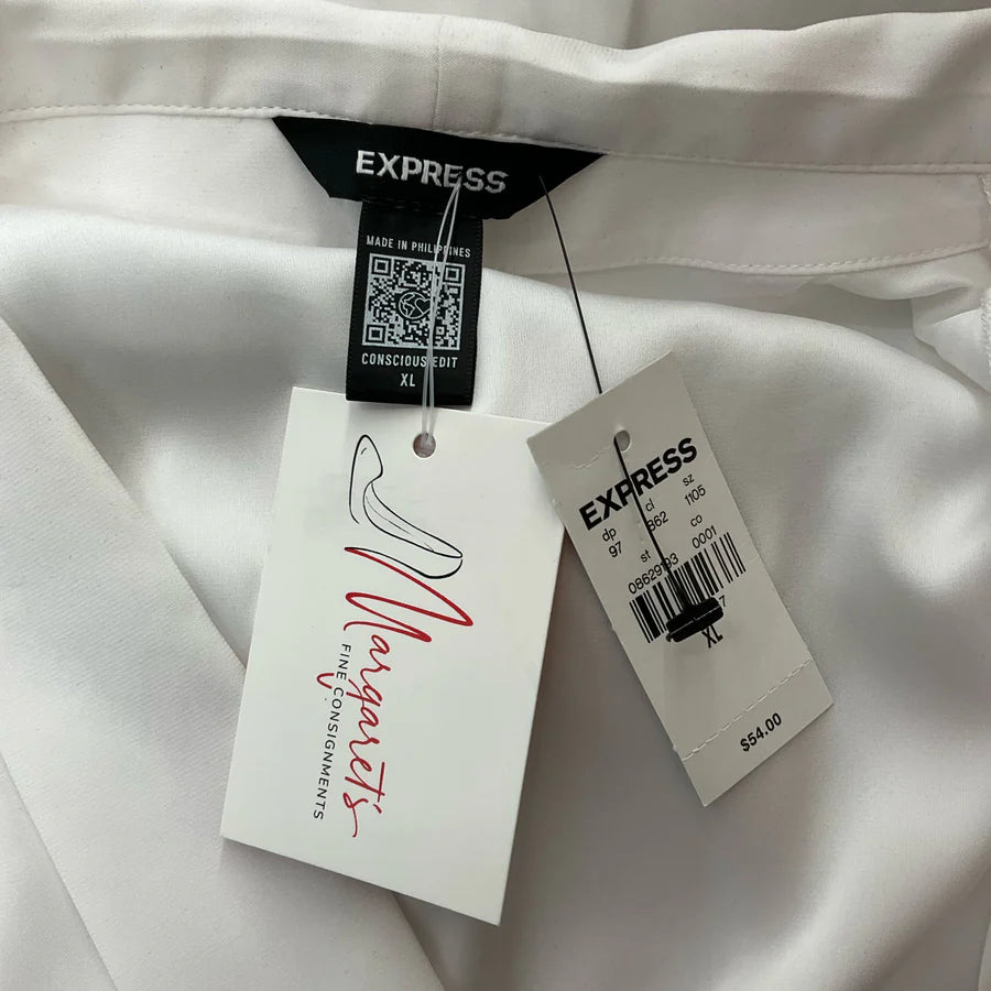 Express White Pre-Owned Ladies New with Tags Bodysuit – Size XL
