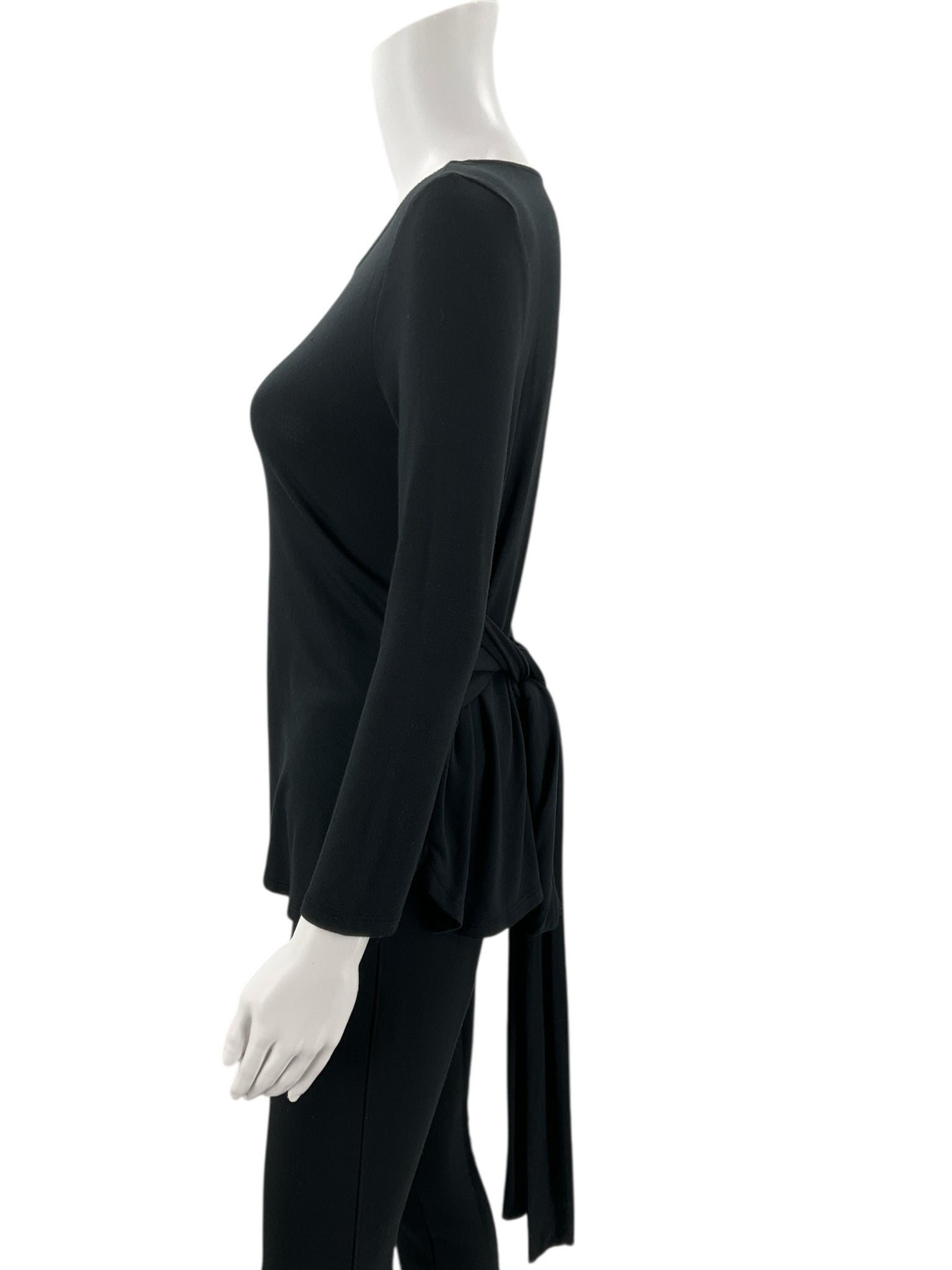 Banana Republic Black Solid Top - Size XS - Margaret’s Fine Consignment