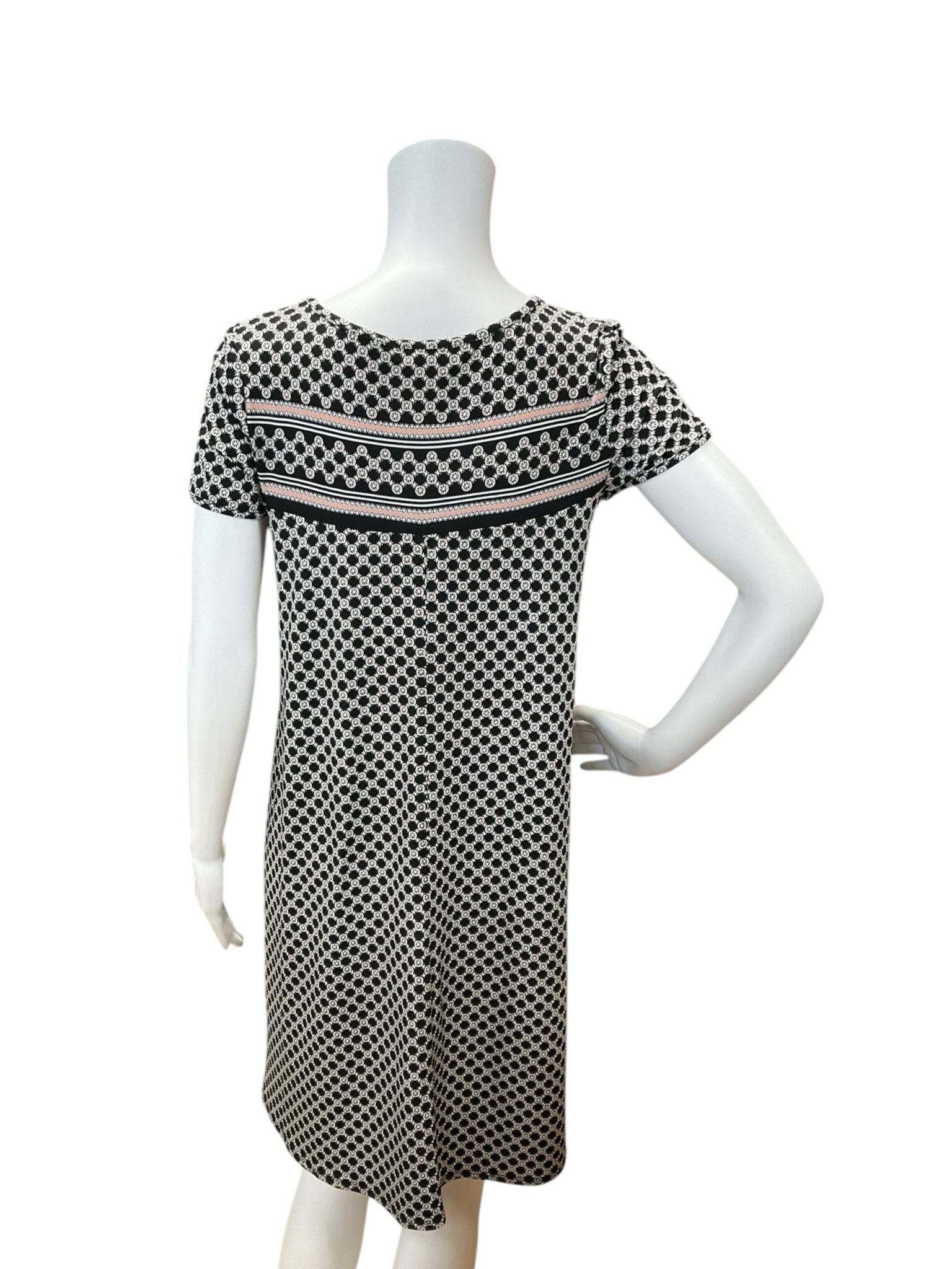 Max Studio Black/White Pre-Owned Ladies Dress - Size XS - Margaret’s Fine Consignment
