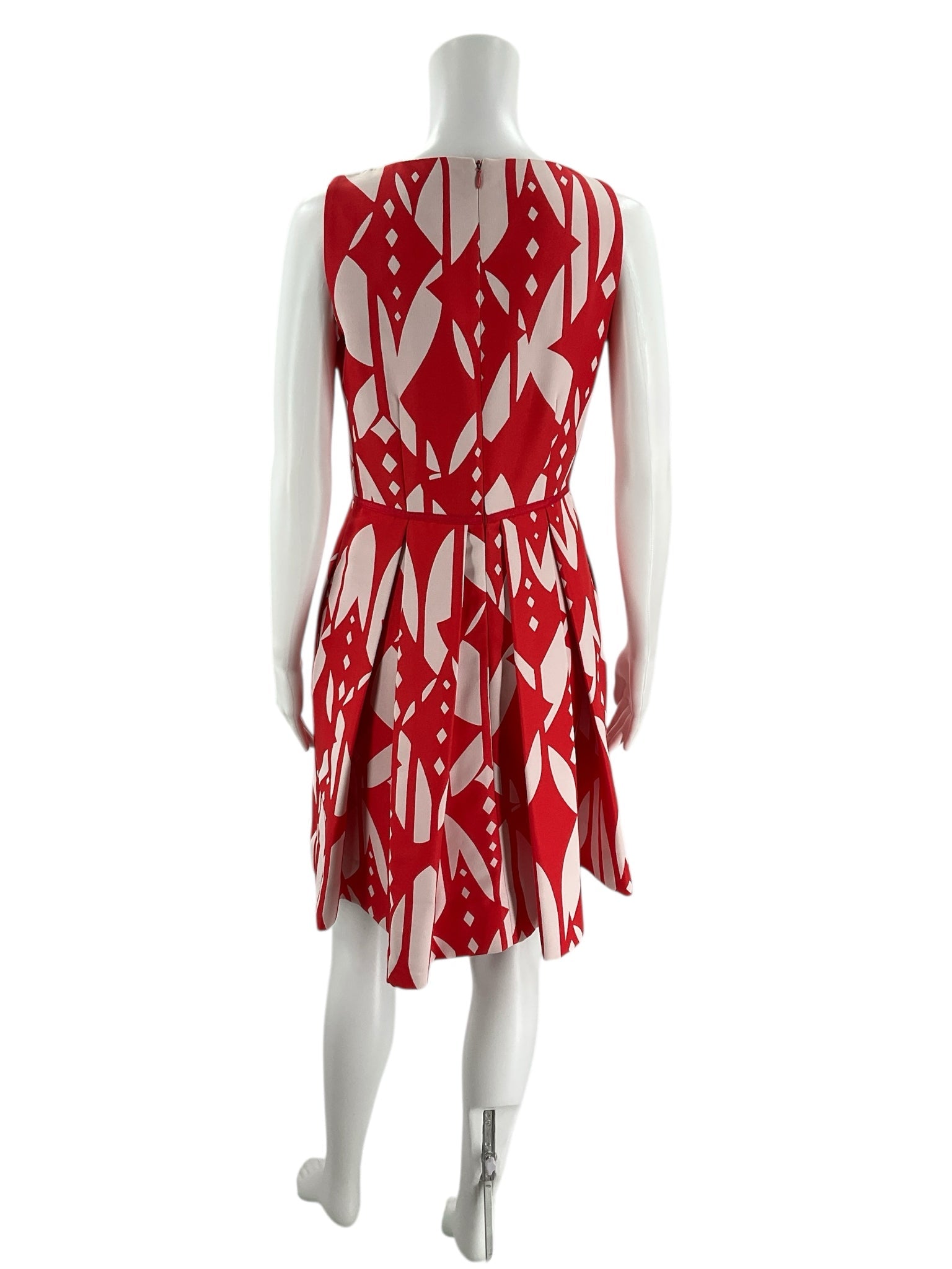 Just Taylor Red/White Print Pre-Owned Ladies Dress - Size 4 - Margaret’s Fine Consignment