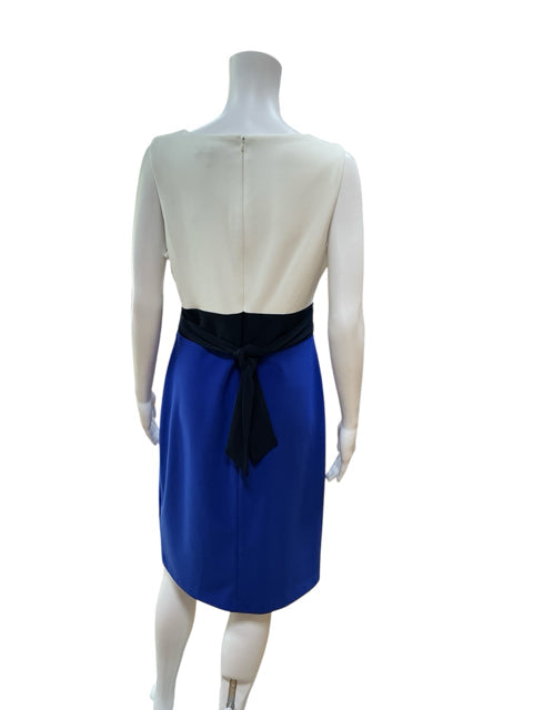 Lauren White/Navy/Blue Pre-Owned Ladies New With Tags Dress - Size 8