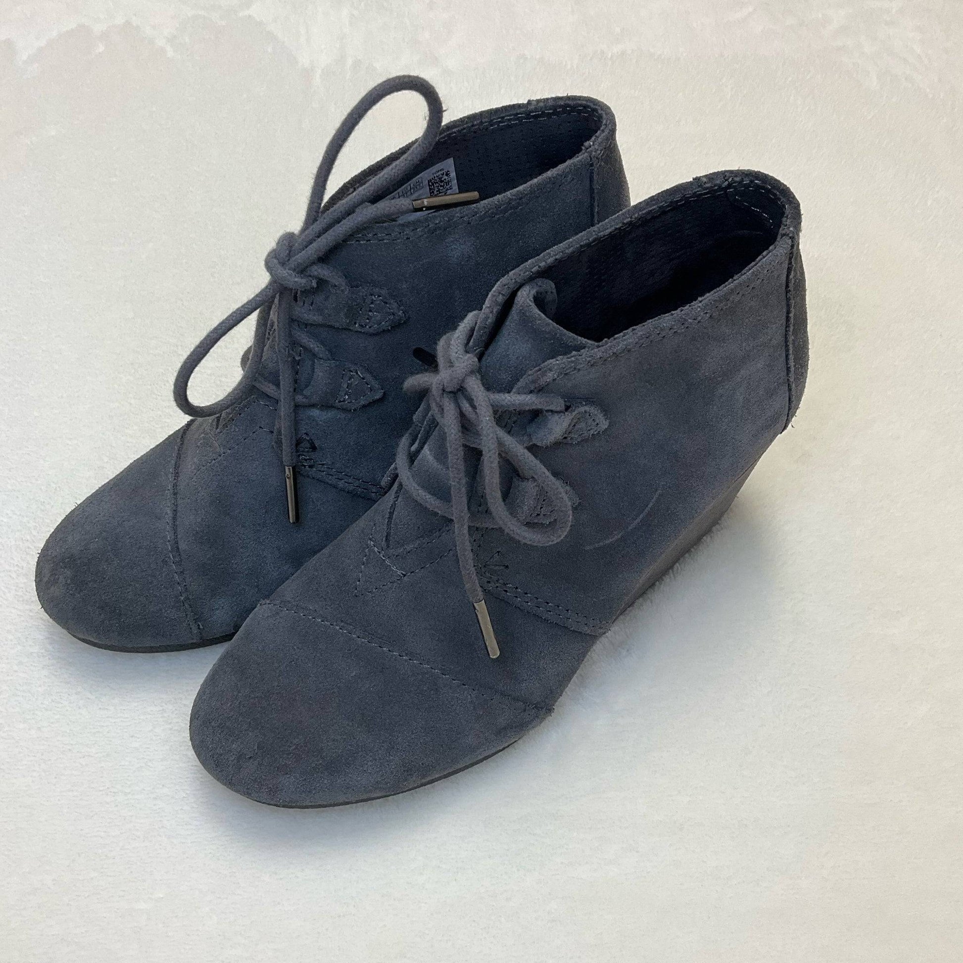 Toms Gray Suede Pre-Owned Ladies Booties - Size 6.5 - Margaret’s Fine Consignment
