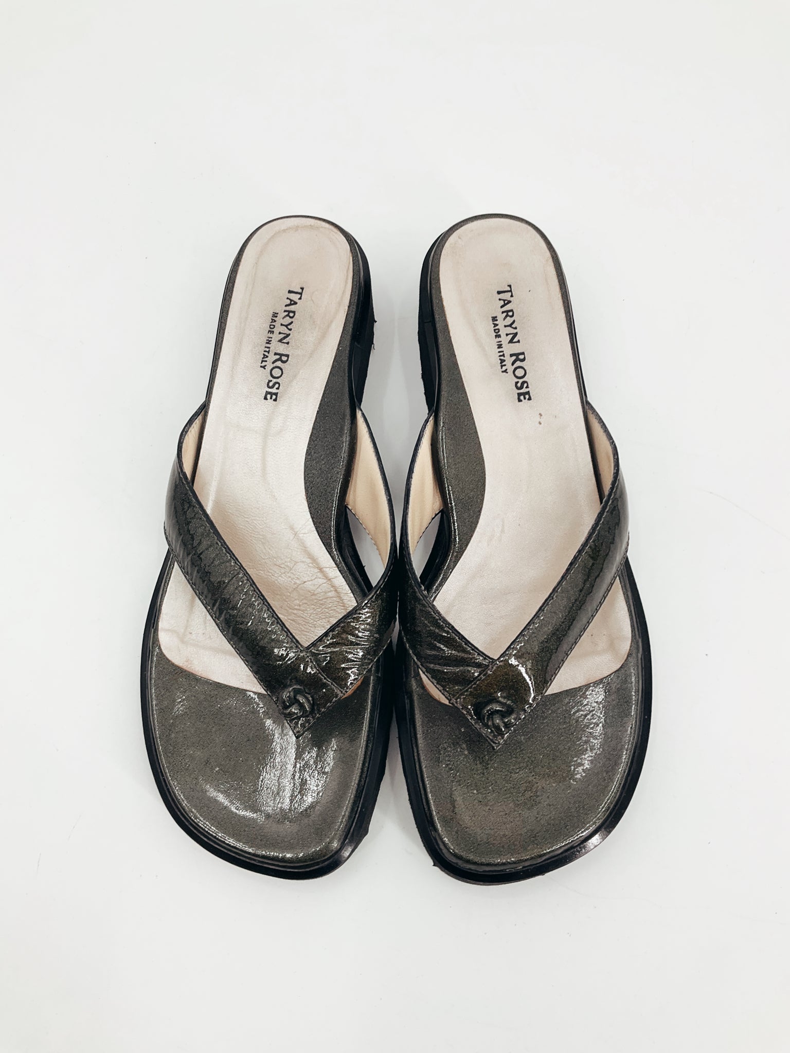 Taryn Rose Olive Shimmer Pre-Owned Ladies Sandals - Size 8.5