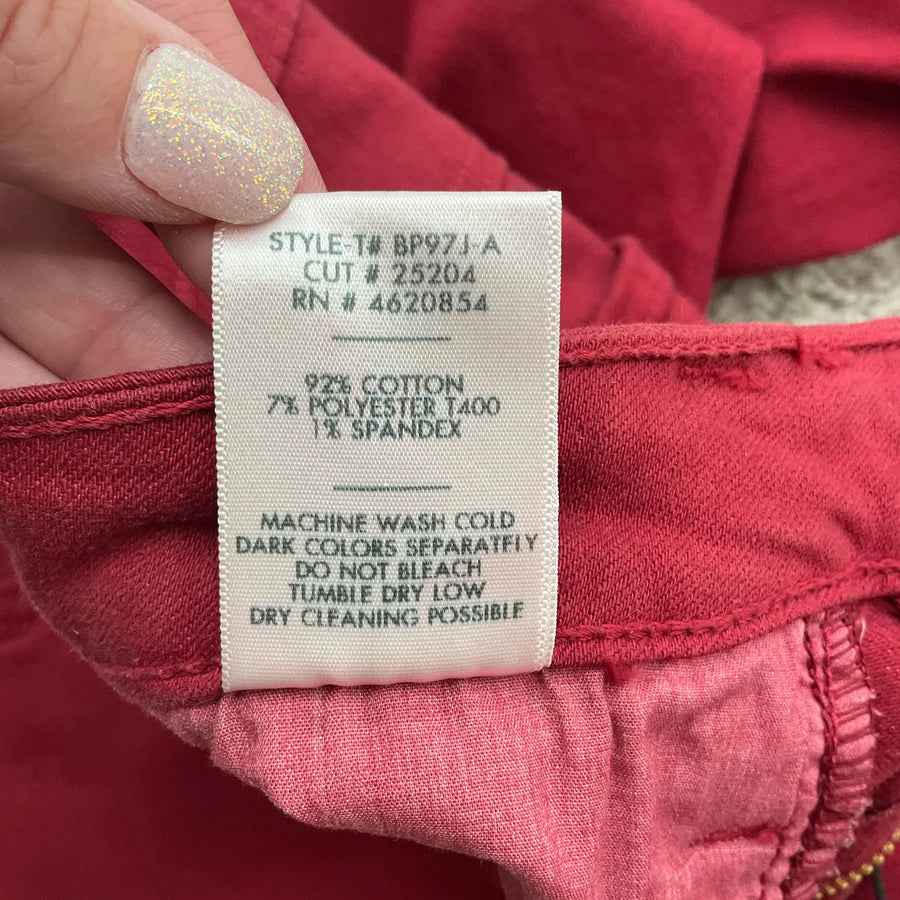 Just Black Burgandy Pre-Owned Ladies New with Tags Jeans - Size 2