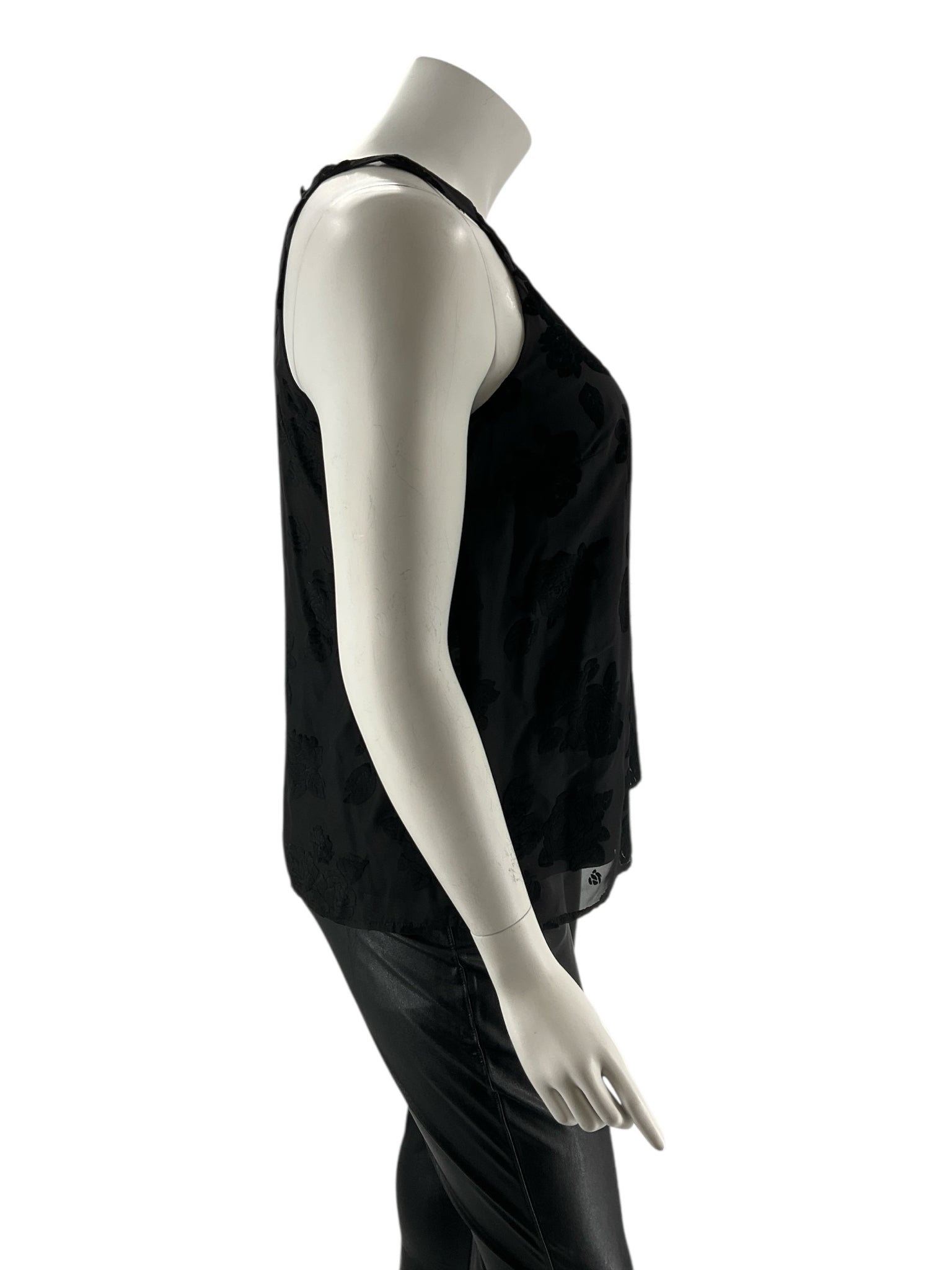 Torrid Black Floral Pre-Owned Ladies Sleeveless Top - Size 0X