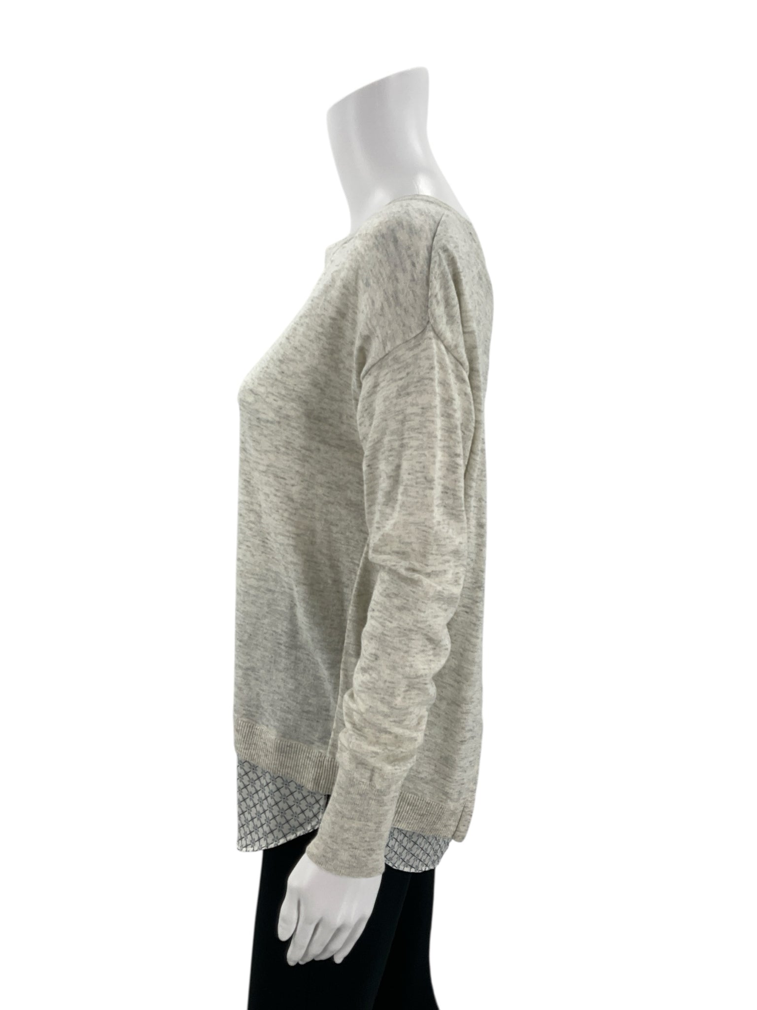 Side profile of Loft Gray Solid New with Tag Pre-Owned Top - Size Small highlighting relaxed fit and soft knit texture for casual comfort.