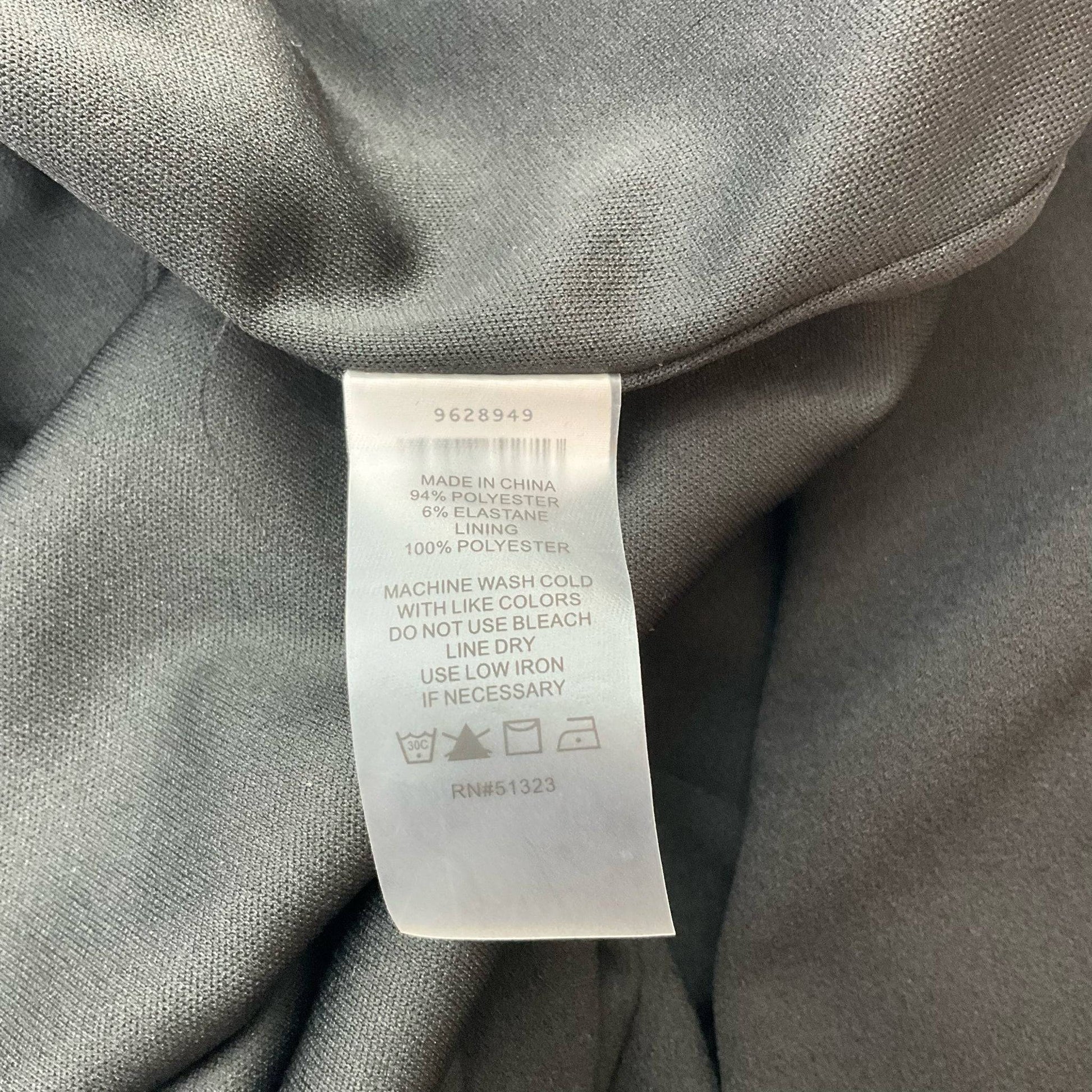 Vince Camuto Black Solid Pre-Owned New with Tags Ladies Dress - Size Large Petite - Margaret’s Fine Consignment