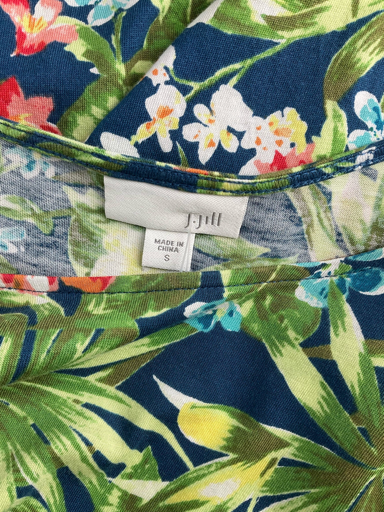 J Jill - Blue/Green/Orange Floral Pre-Owned Ladies Casual Top - Size Small