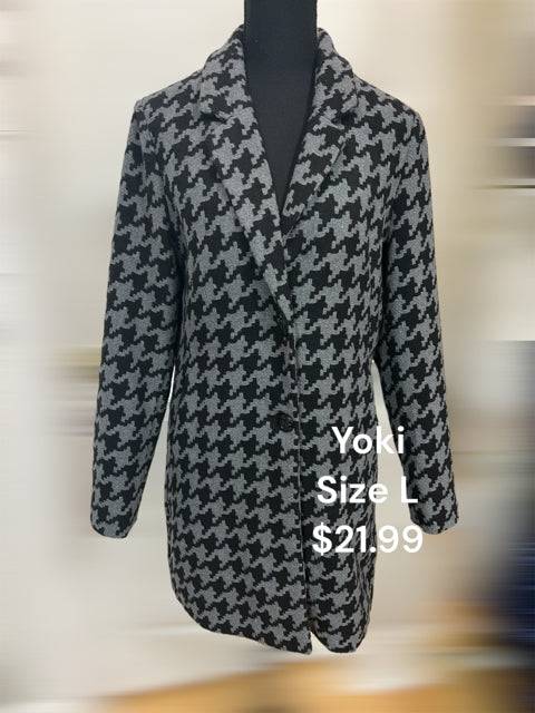 Yoki Size L Black/Gray Coat priced at $21.99, featuring a classic houndstooth design. Ideal for chic, affordable seasonal fashion.