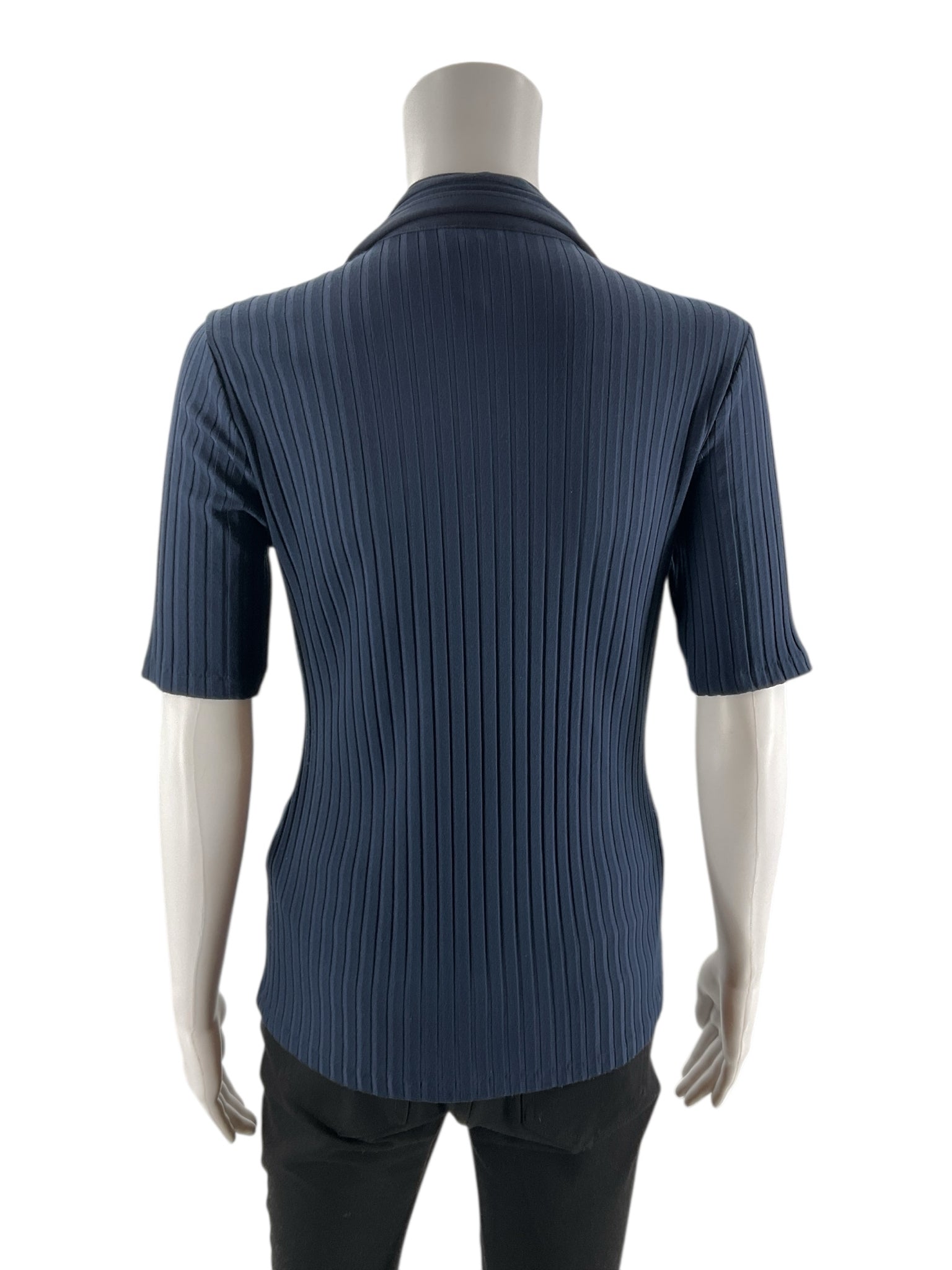 Banana Republic - Navy Stripe Pre-Owned Ladies Casual Top - Size Small