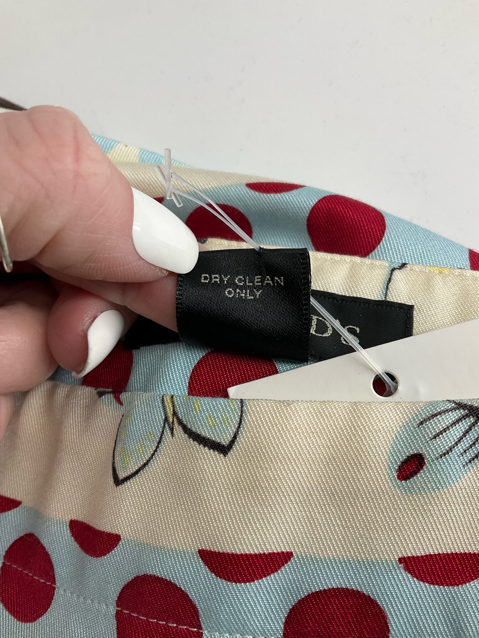 Harolds - cream/blue/red Floral Pre-Owned Ladies Skirt - Size Medium