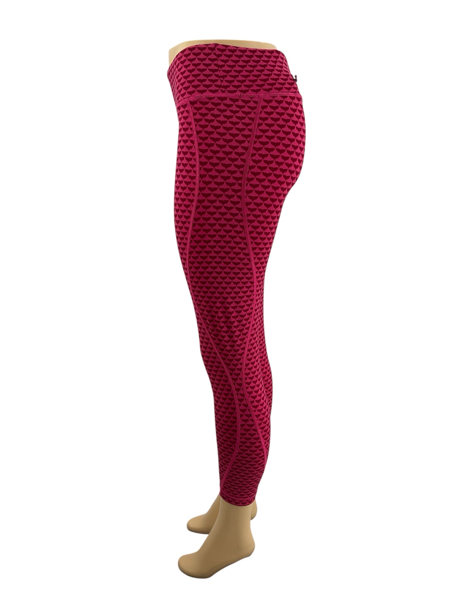 Vineyard Vines Fuschia Whales Pre-Owned Ladies Pants - Size Small