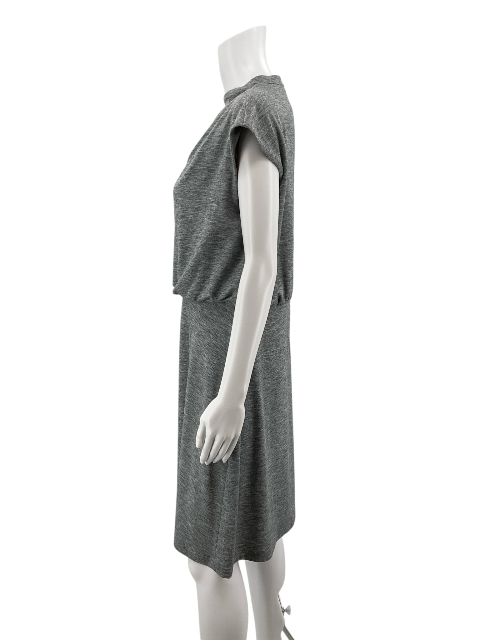 Ann Taylor Gray Heathered Pre-Owned Ladies Dress - Size 12 Petite