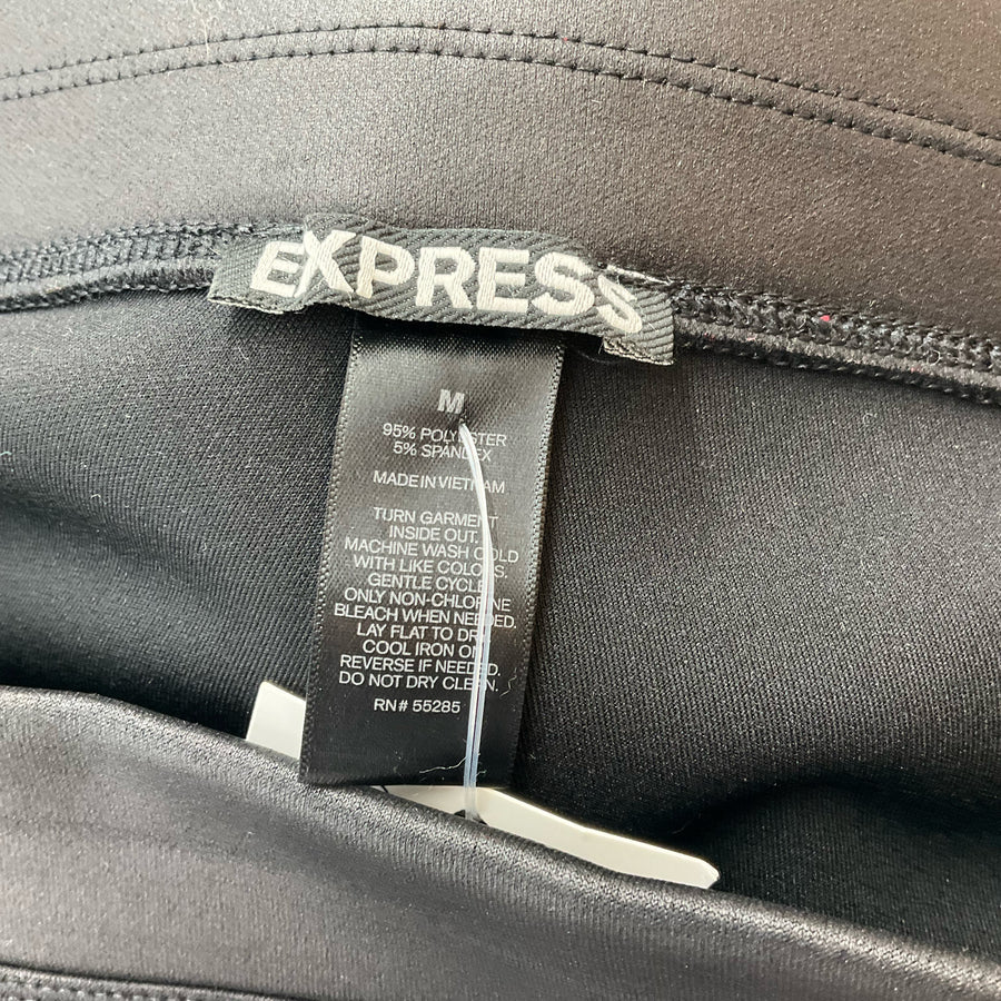Express Black Solid Pre-Owned Ladies Pants – Size Medium